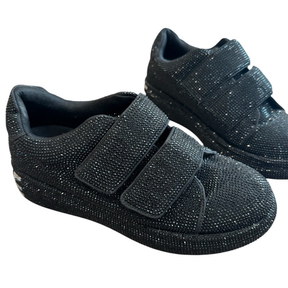 She Is Cheval Gunna Be a Supermodel Black Size 8 Sneakers NEW NEVER WORN - Picture 7 of 9